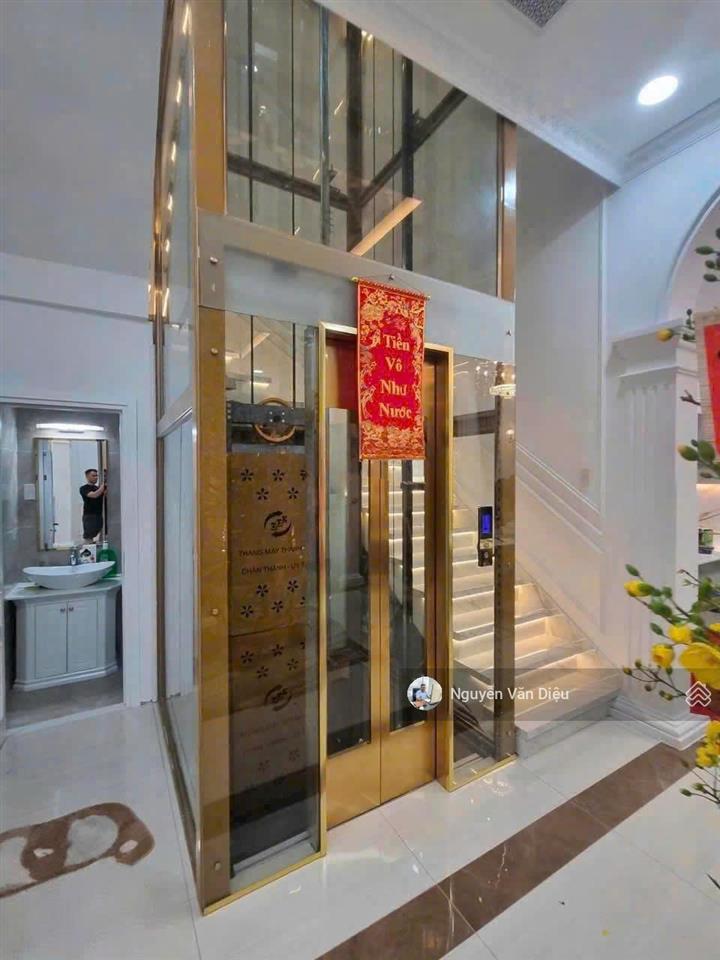 Siêu vị trí ! bán tòa nhà đường nguyễn văn trỗi  dt 8x20m  hầm 8 tầng  hđt 300tr/th  giá 40 tỷ