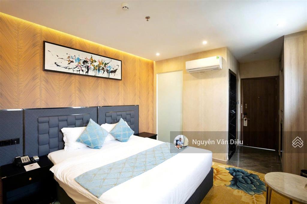 Rẻ nhất tân phú  tòa nhà góc 2 mặt tiền đường hòa bình  40x55m hầm 10 tầng  hđt 800tr/th 135 tỷ