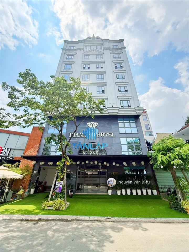 Rẻ nhất tân phú  tòa nhà góc 2 mặt tiền đường hòa bình  40x55m hầm 10 tầng  hđt 800tr/th 135 tỷ