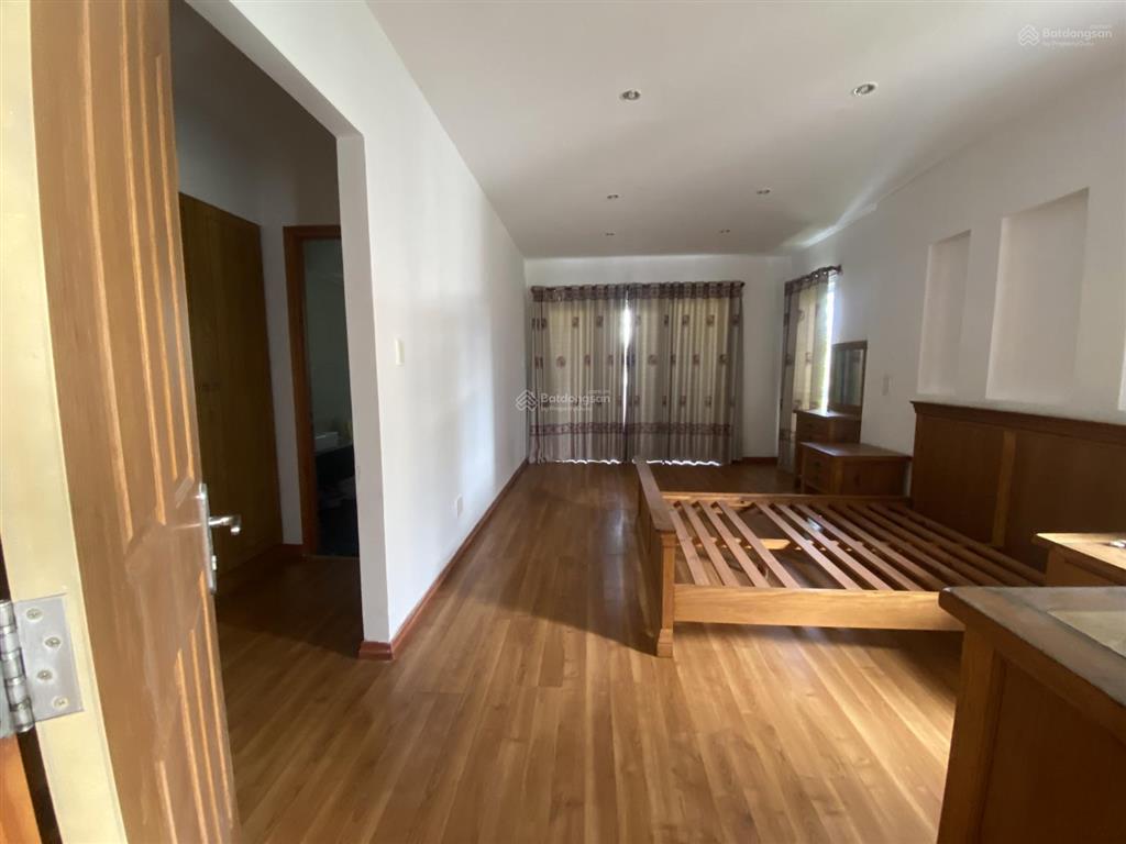 Bán nhà góc 2 mặt tiền đường nguyễn gia trí, p25. dt 9m x 30m (280m2) giá 23,5 tỷ tl