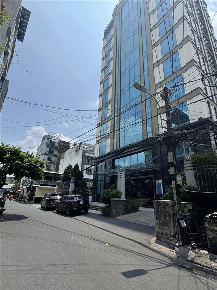 Chính chủ bán nhà nguyễn văn thương. 11m x 23m. kết cấu 3 tầng, giá bán 35 tỷ thương lượng