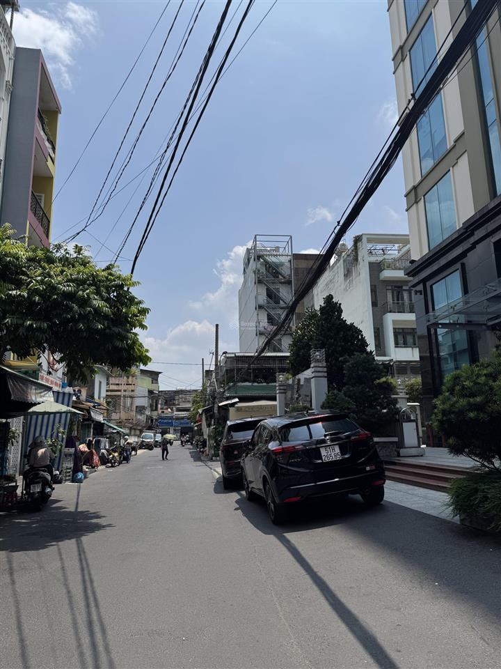 Chính chủ bán nhà nguyễn văn thương. 11m x 23m. kết cấu 3 tầng, giá bán 35 tỷ thương lượng