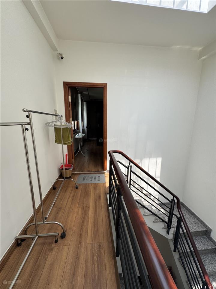 Chính chủ bán nhà hxh điện biên phủ, phường sài gòn (q1 cũ) diện tích 4m x 18m, 4 tầng, giá 18,5 tỷ