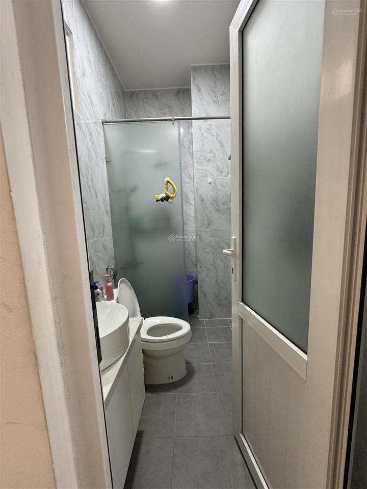 Chính chủ bán nhà hxh điện biên phủ, phường sài gòn (q1 cũ) diện tích 4m x 18m, 4 tầng, giá 18,5 tỷ