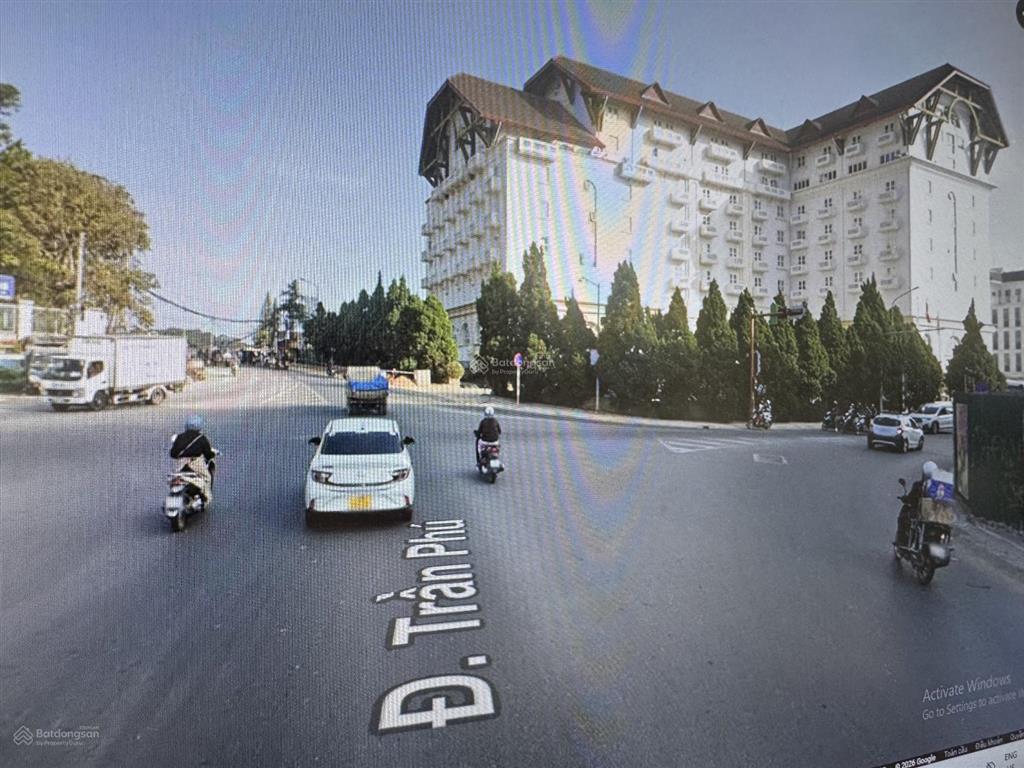 Chính chủ bán 1062m2 đất mặt tiền hoàng văn thụ. tp đà lạt. giá 69,5 tỷ thương lượng