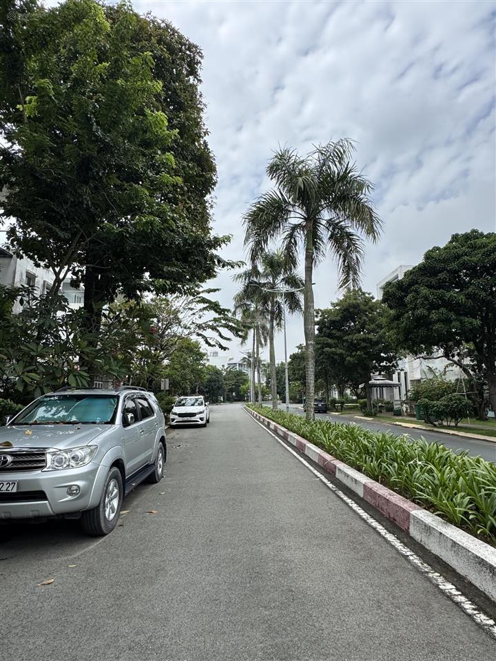 Chính chủ bán biệt thự dự án villa park, 10m x 17,5m, 4 tầng, giá 22,5 tỷ tl.