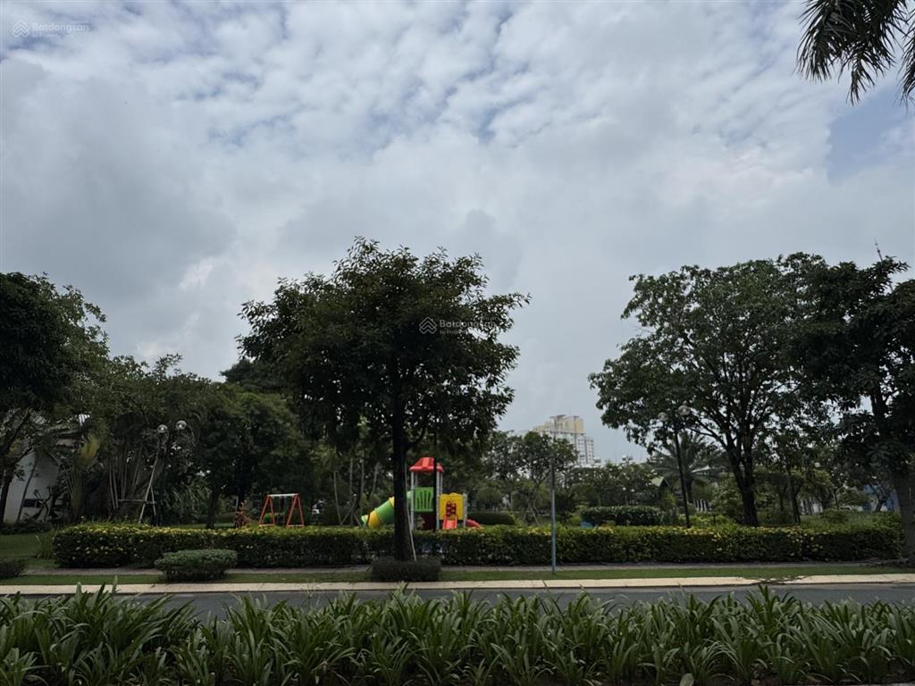 Chính chủ bán biệt thự dự án villa park, 10m x 17,5m, 4 tầng, giá 22,5 tỷ tl.