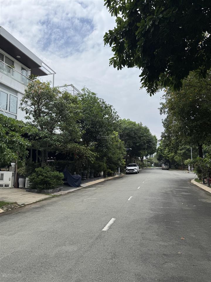 Chính chủ bán biệt thự dự án villa park, 10m x 17,5m, 4 tầng, giá 22,5 tỷ tl.