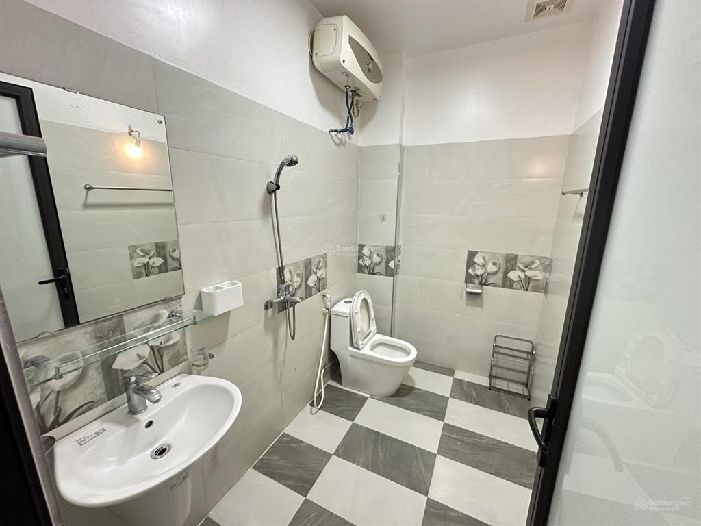 Nhà 3 tầng 50m2 tại tdc xi măng, sở dầu hồng bàng đường thông 12m giá chỉ 5,2 tỷ