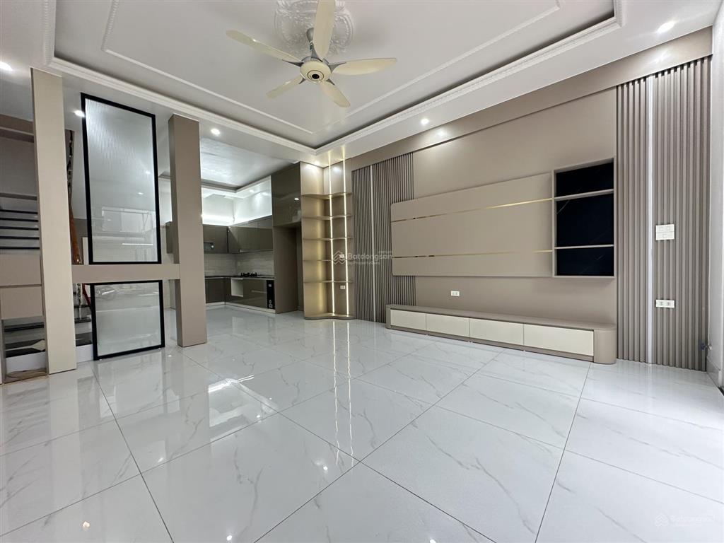 Nhà 3 tầng 50m2 tại tdc xi măng, sở dầu hồng bàng đường thông 12m giá chỉ 5,2 tỷ