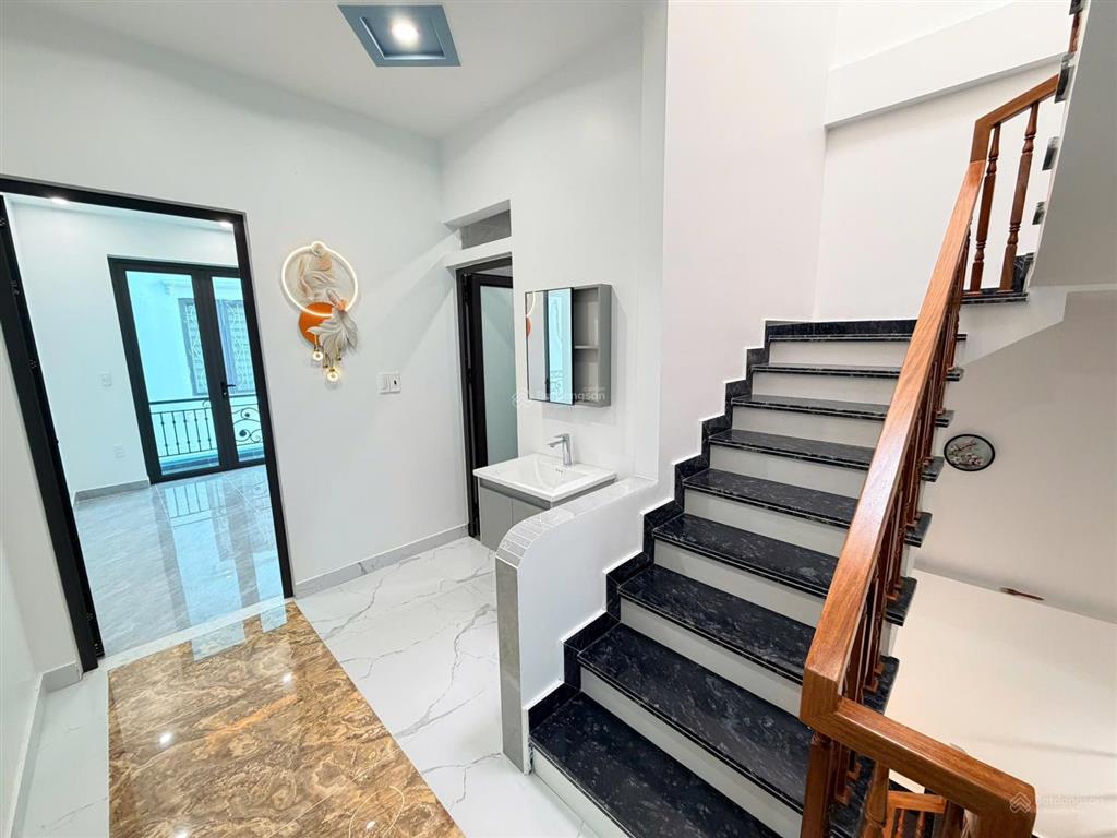 Mr. tuấn nhà 3 tầng diện tích 58m bạch mai, đồng thái (ngay viện tiệp 2) giá 2,85 tỷ