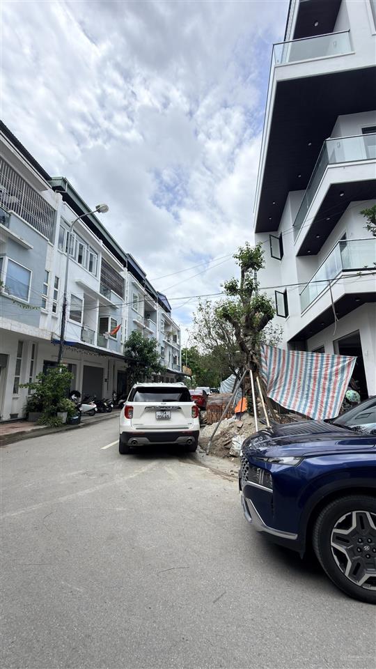 Mr.tuấn nhà 3 tầng diện tích 83m tại kđt pg an đồng đường 12m giá 5,9 tỷ