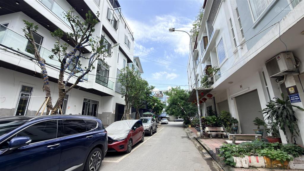 Mr.tuấn nhà 3 tầng diện tích 83m tại kđt pg an đồng đường 12m giá 5,9 tỷ