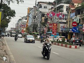 Chính chủ gửi bán căn nhà 3 tầng 65m2 mặt tiền 4,3m mặt phố vạn phúc, hà đông