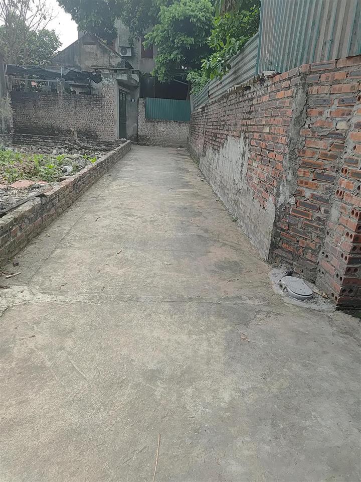 Chính chủ cần bán mảnh đất tại cổ bi, xã gia lâm. lô góc 2 mặt thoáng giá chỉ 3,6 tỷ