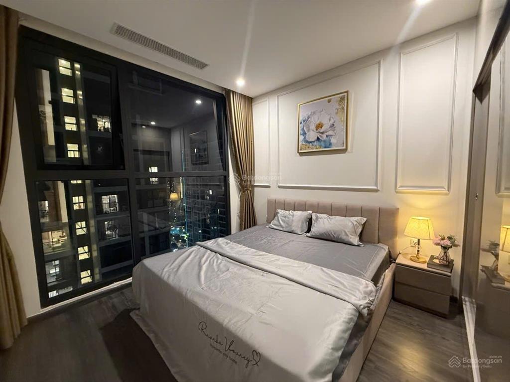 Chính chủ cần bán căn 1n + 49m2, giá 3ty8  phân khu cao cấp the zenpark bàn giao full nội thất