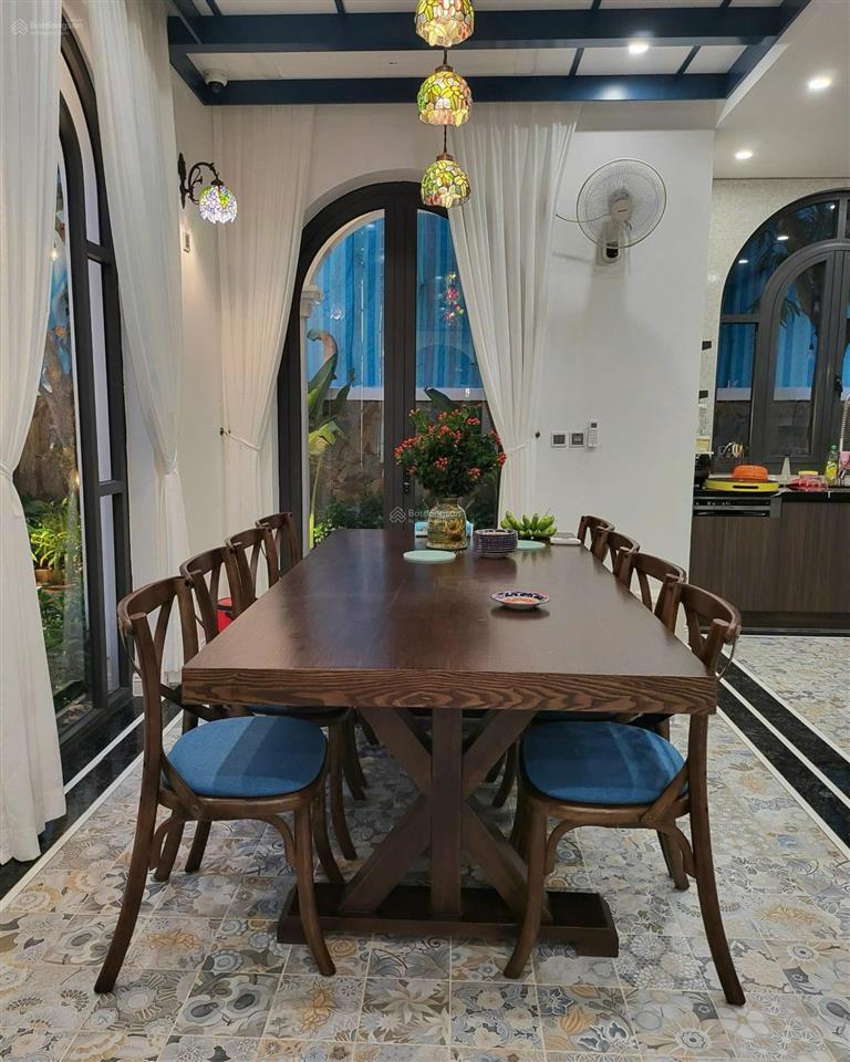 Quỹ hàng cho thuê biệt thự, liền kề, shop, chân đế. giá chỉ từ 9tr/tháng. vinhomes ocean park