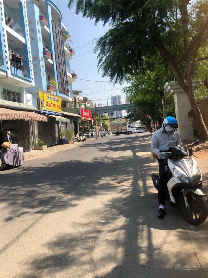 Lâm văn bền  khu vực kinh doanh  xe hơi ngủ nhà  4 tầng  5x20m  giảm còn 12tỷ300