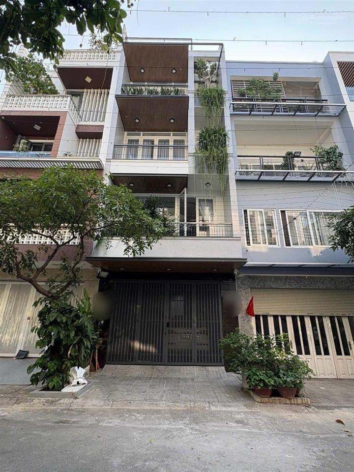 Đất 2 mặt tiền p.phú mỹ 7x18xây dựng cao tầng. sát phú mỹ hưng