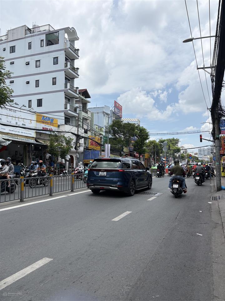 Giảm sốc 1tỷ nhà q7 cực hiếm xe hơi ngủ nhà 4 tầng kinh doanh đỉnh