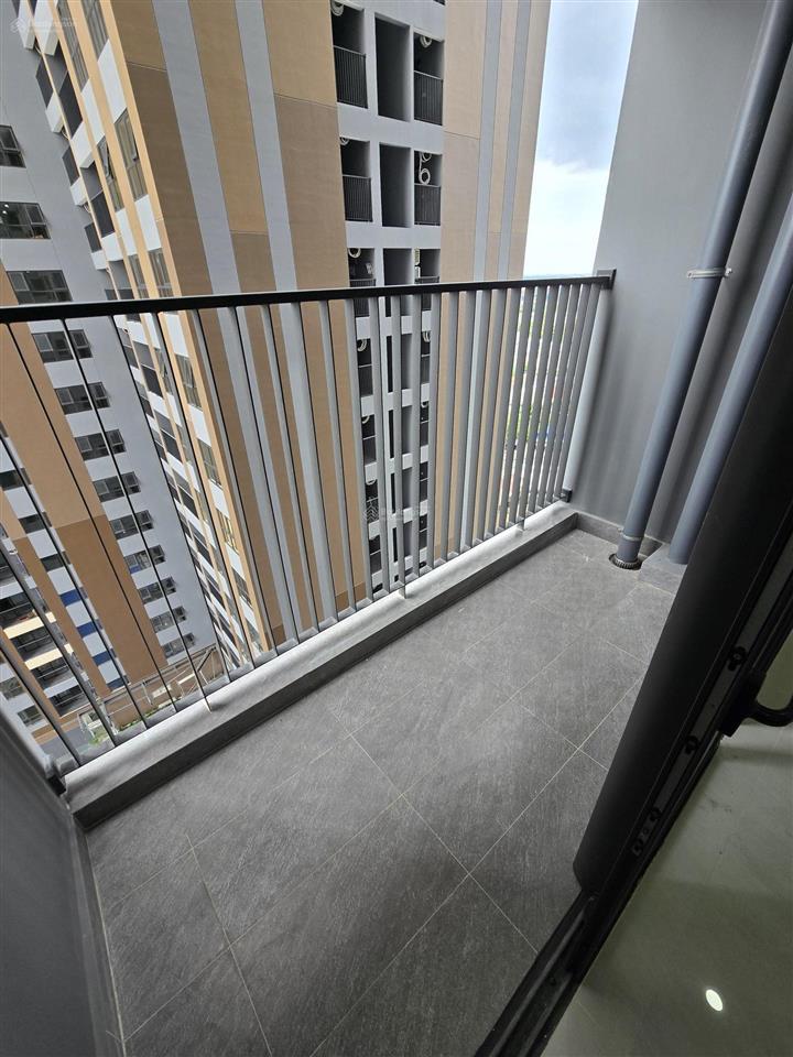 Bán căn 1pn 47m2 a&t sky garden giá chỉ 1,94 tỷ bao gồm 102% và thuế phí mua bán. hỗ trợ vay bank