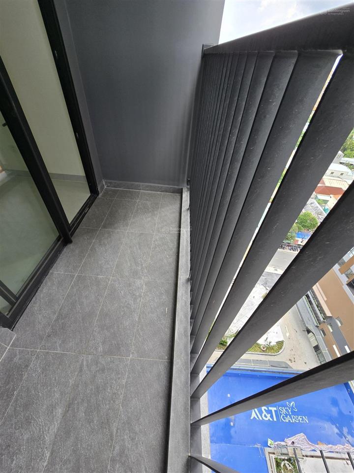 Bán căn 1pn 47m2 a&t sky garden giá chỉ 1,94 tỷ bao gồm 102% và thuế phí mua bán. hỗ trợ vay bank