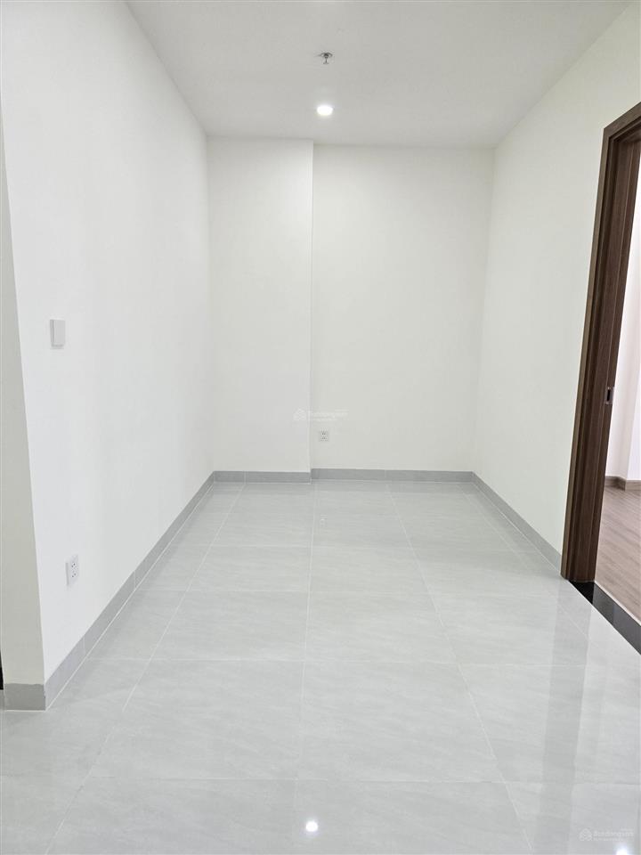Bán căn 1pn 47m2 a&t sky garden giá chỉ 1,94 tỷ bao gồm 102% và thuế phí mua bán. hỗ trợ vay bank