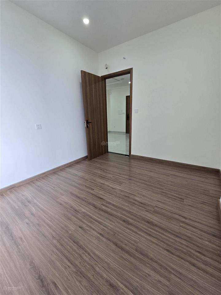 Bán căn 1pn 47m2 a&t sky garden giá chỉ 1,94 tỷ bao gồm 102% và thuế phí mua bán. hỗ trợ vay bank