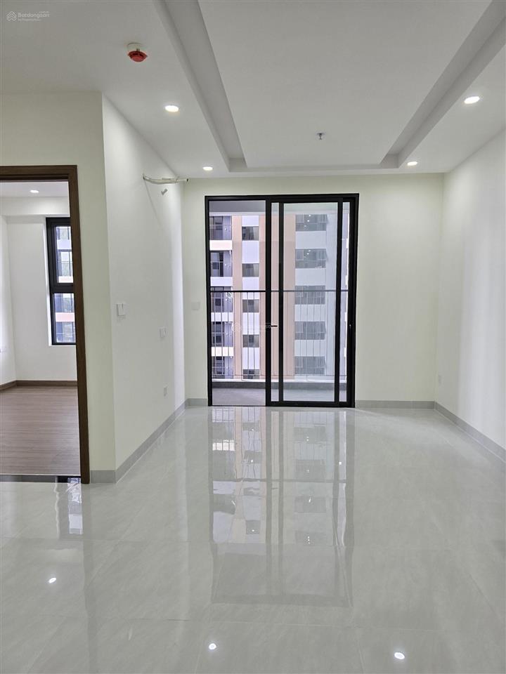 Bán gấp 1pn47m2 chỉ 1,87tỷ bao gồm vat thuế phí. a&t sky garden tầng đẹp view hồ bơi. 0906 333 ***