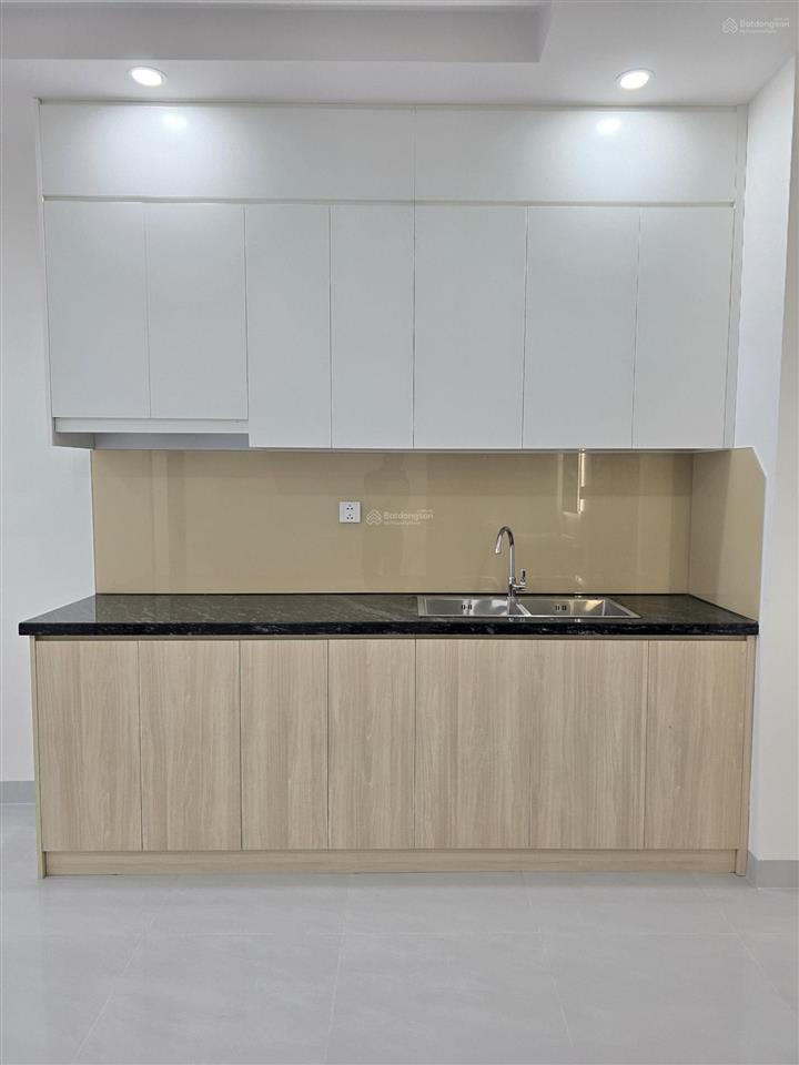 Bán gấp 1pn47m2 chỉ 1,87tỷ bao gồm vat thuế phí. a&t sky garden tầng đẹp view hồ bơi. 0906 333 ***