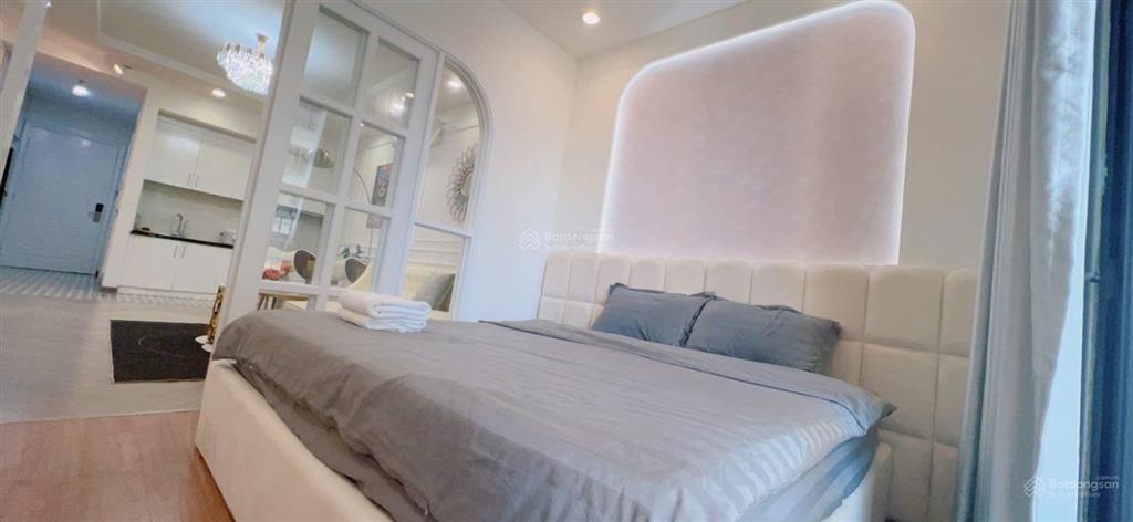 Bán căn 1pn rẻ nhất timecity, tầng đẹp, hướng nam, giá chỉ 5tỷ699, sổ đỏ cầm tay  0964 862 ***