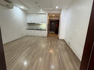 1pn giá rẻ nhất timescity, 53,4m2 giá 5tỷ9 thu về nhà đã thay sàn, không nội thất tầng trung