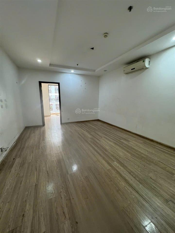1pn giá rẻ nhất timescity, 53,4m2 giá 5tỷ9 thu về nhà đã thay sàn, không nội thất tầng trung