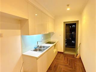 Em cần cho thuê 3pn căn góc tầng trung, không nội thất s 128,2m2 gía 20tr/tháng  0964 862 ***