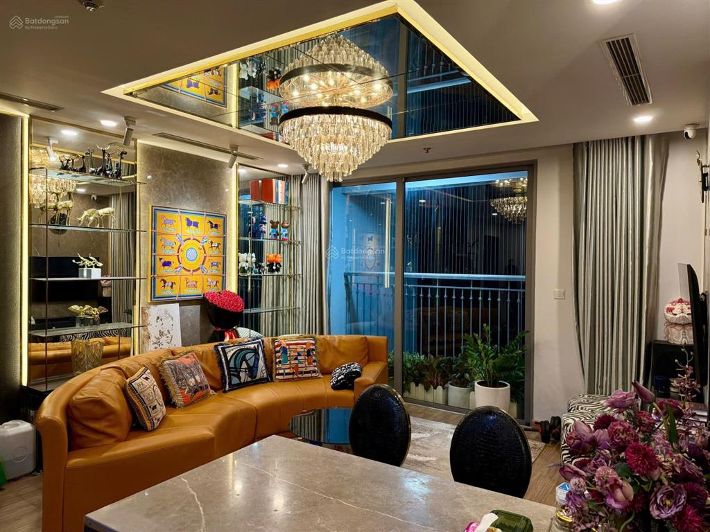 Cho thuê 2pn full nội thất, vào ở được ngay tại toà p11 tầng 16 diện tích 76m2 giá 16tr