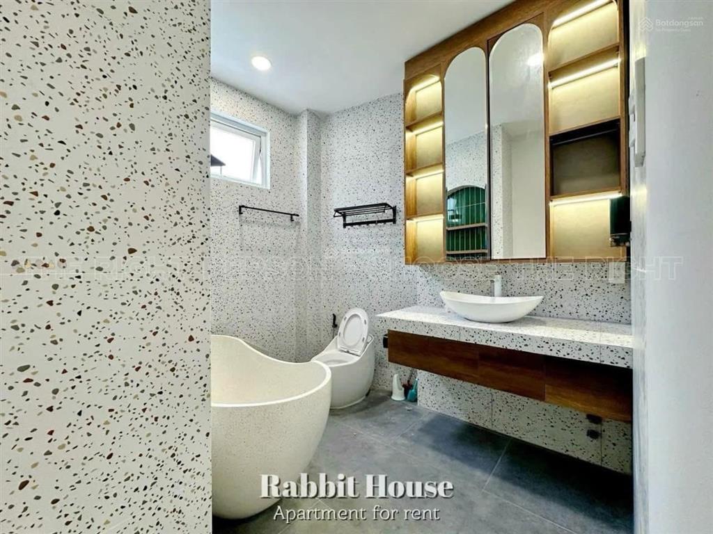 Chính chủ cho thuê căn hộ 2 phòng ngủ vibe cosy ngay phố ẩm thực phan xích long