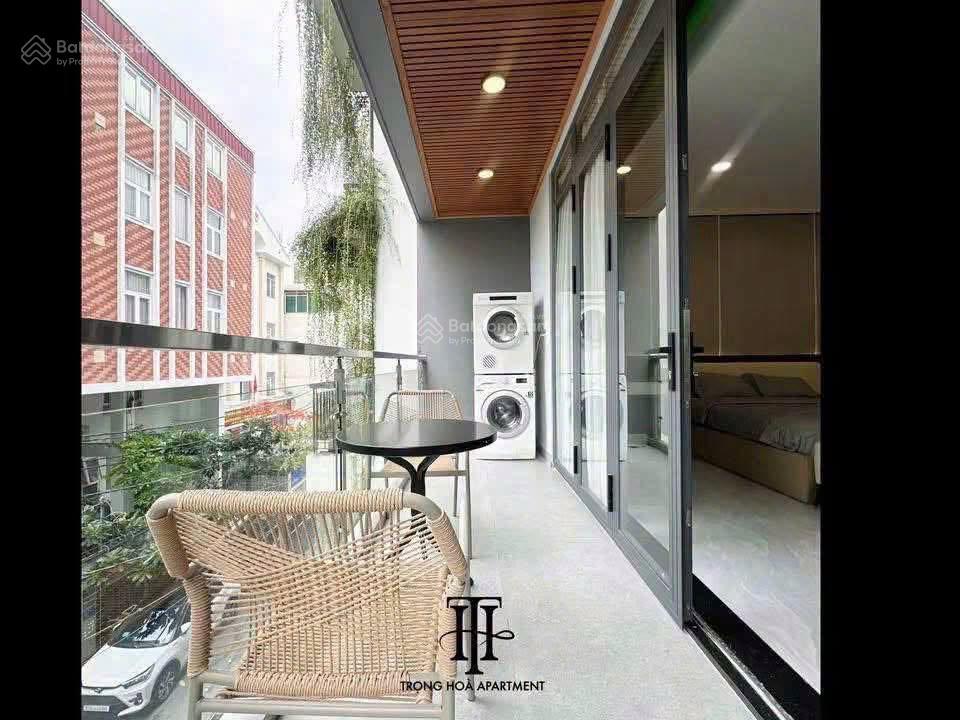 Căn hộ 1 phòng ngủ ban công 60m2 gần thảo cầm viên, đài truyền hình htv