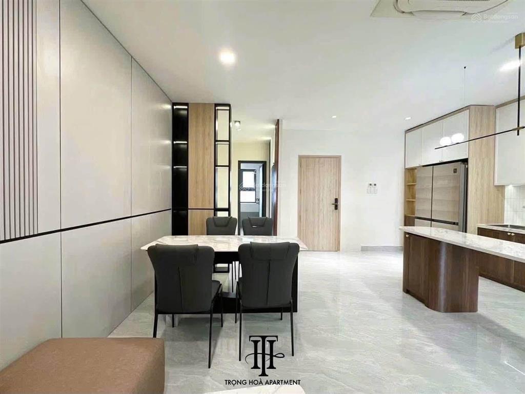 Căn hộ 1 phòng ngủ ban công 60m2 gần thảo cầm viên, đài truyền hình htv