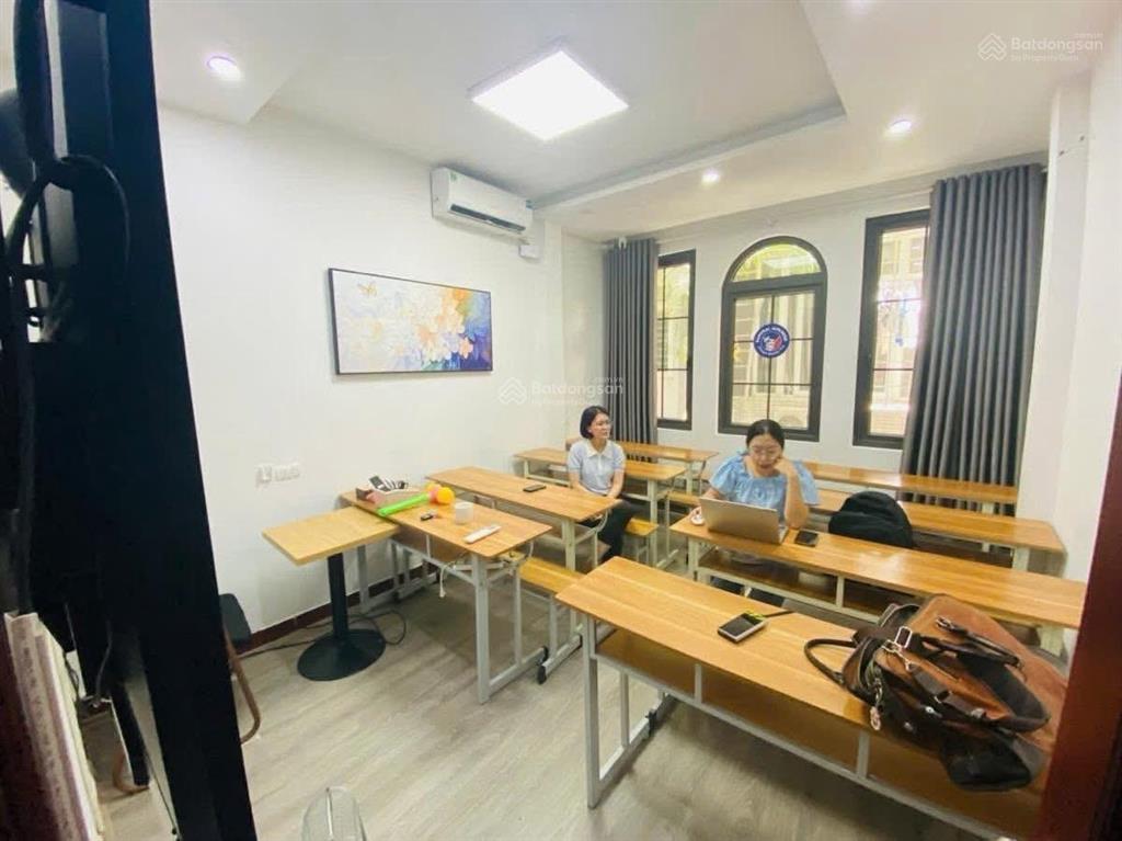 Phân lô đại học ngoại ngữ trần quốc hoàn ô tô tránh kinh doanh dòng tiền 21tr/tháng