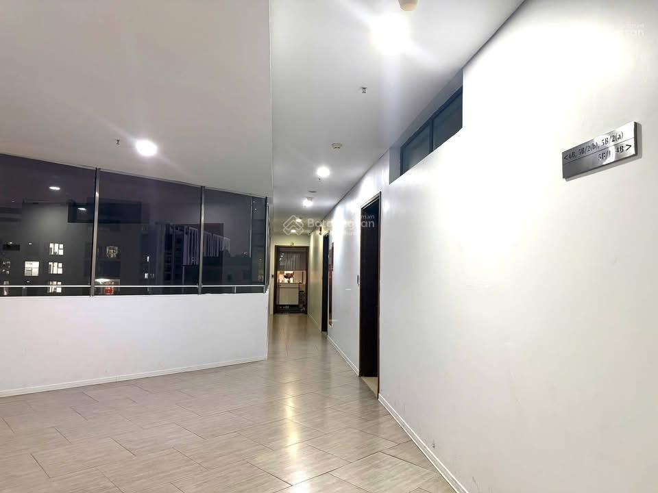 Bán căn hộ góc cao cấp tòa dolphin plaza 28 trần bình.171m.giá 14 tỷ