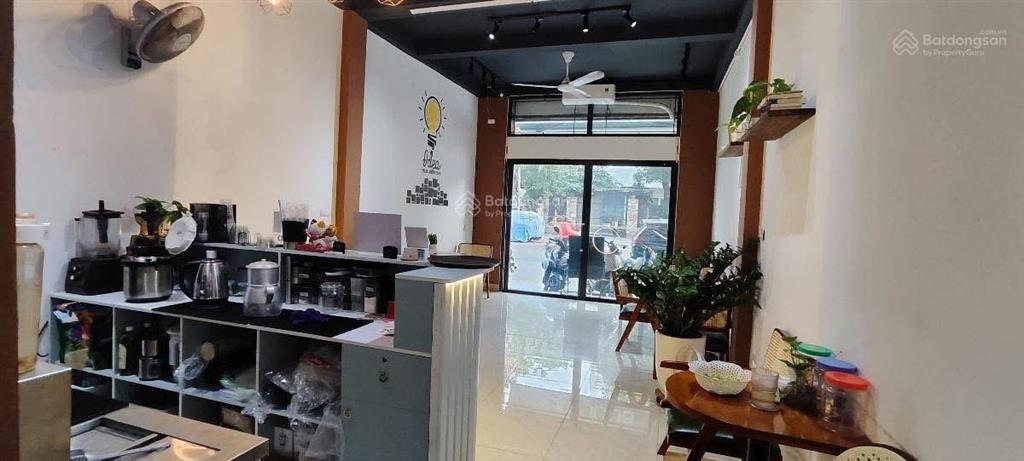 Bán nhà mặt phố hạ yen quyết cầu giấy . kinh doanh sầm uất ngày đêm.55mx3t.mt4m. giá 27,5 tỷ