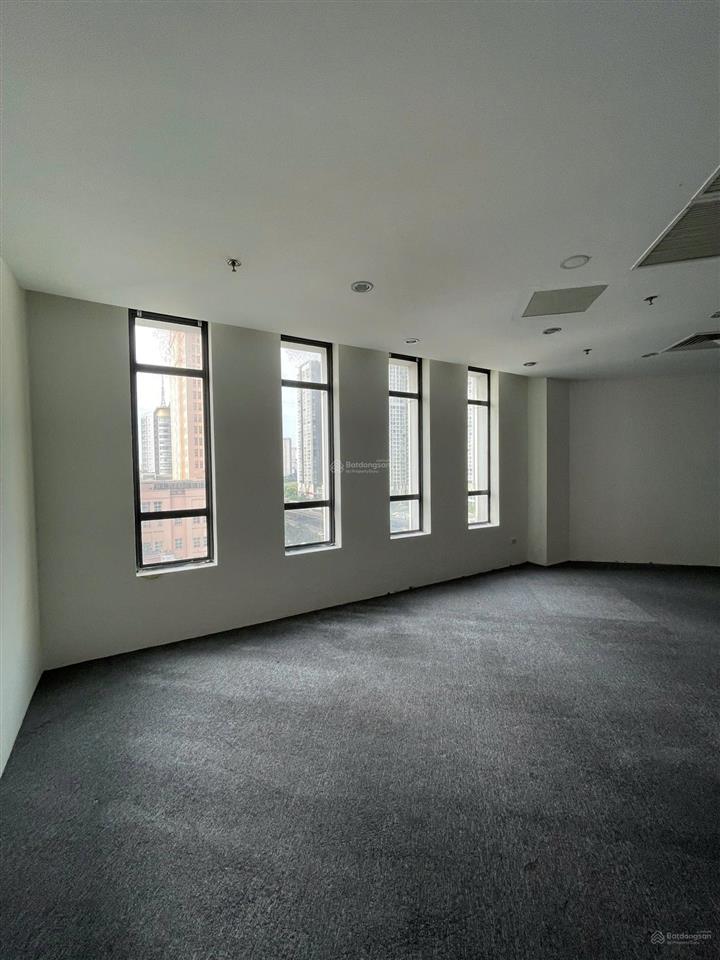 Chính chủ cho thuê văn phòng dt 76m²  tòa nhà handico phạm hùng  0985 307 ***