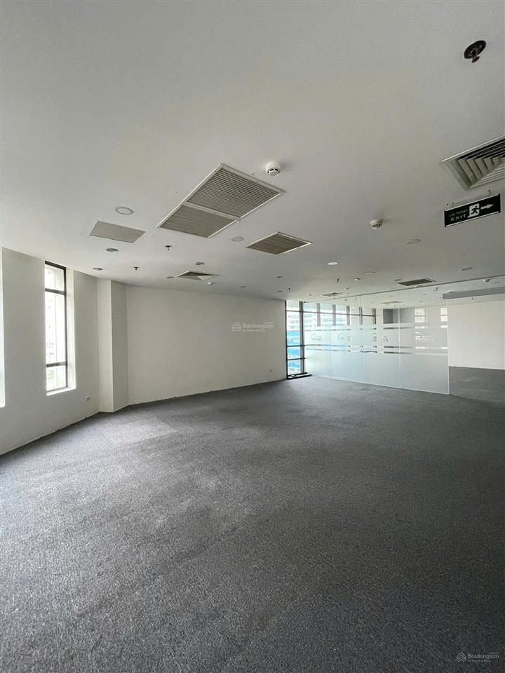 Chính chủ cho thuê văn phòng dt 76m²  tòa nhà handico phạm hùng  0985 307 ***