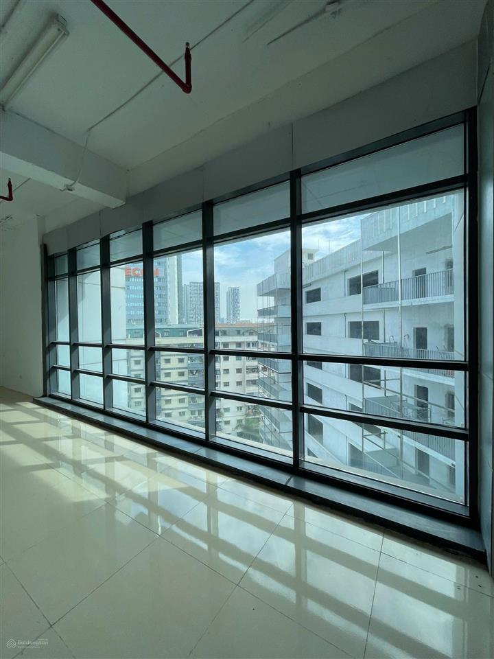 Chính chủ cho thuê văn phòng dt 76m²  tòa nhà handico phạm hùng  0985 307 ***