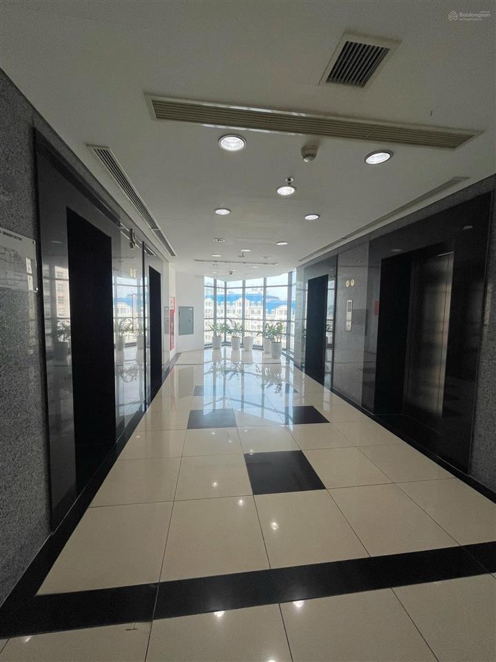Chính chủ cho thuê văn phòng dt 170m2  handico phạm hùng  0985 307 ***