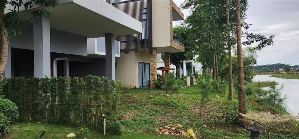 Chính chủ bán căn biệt thự đơn lập flamingo venus đại lải, diện tích 250m2 x 2 tầng