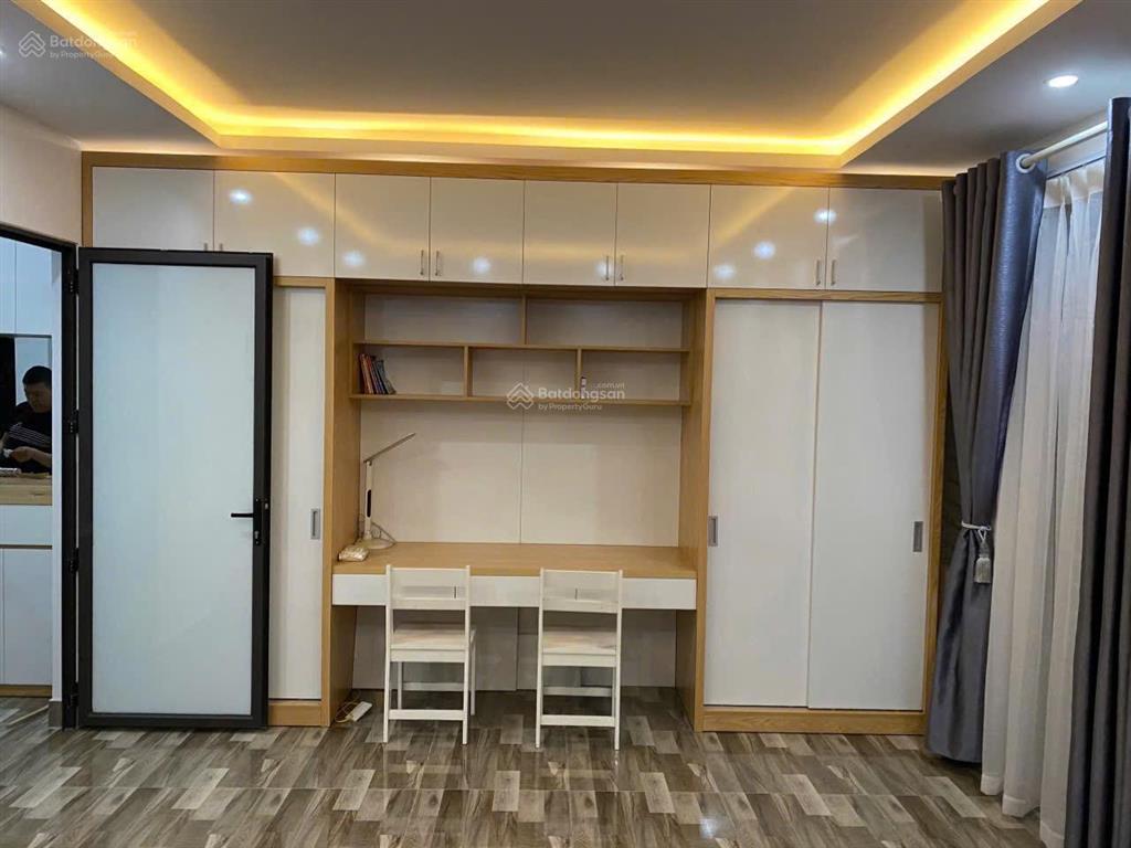 Nhà đẹp lô góc độc lập lạch tray ô tô vào tận nhà đối diện đh hàng hải