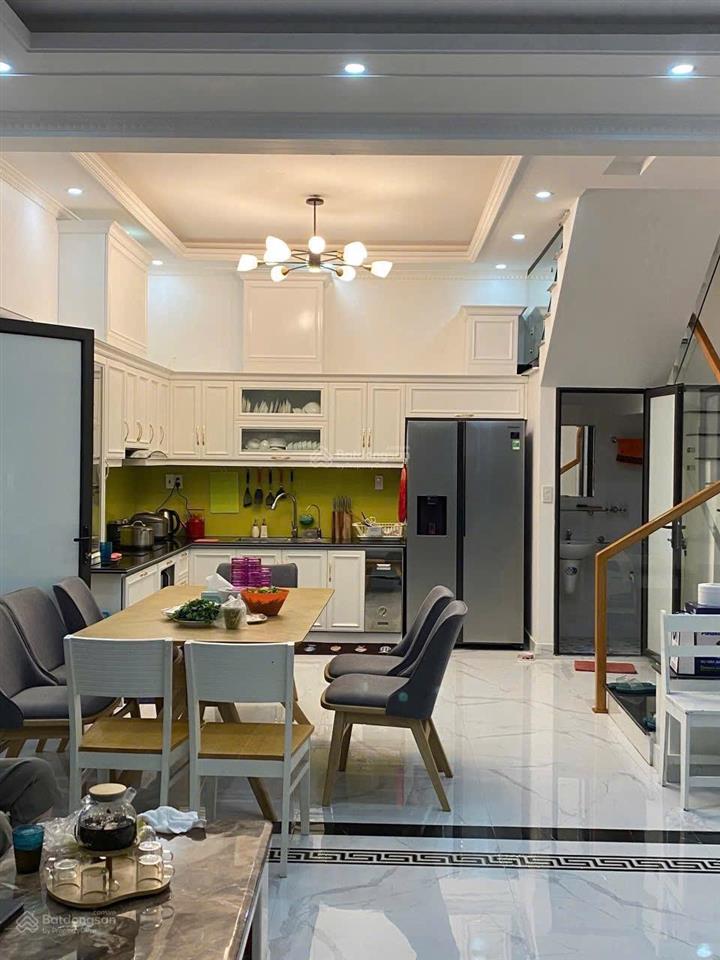 Nhà độc lập lô góc lạch tray gần đh hàng hải 83 m2 4 tầng hơn 5 tỷ