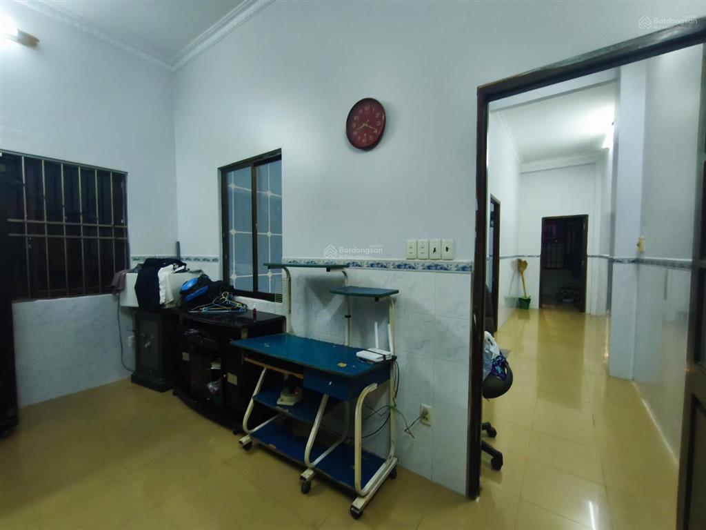 Bán nhà trung tâm thị trấn lạc tánh, 95m2
