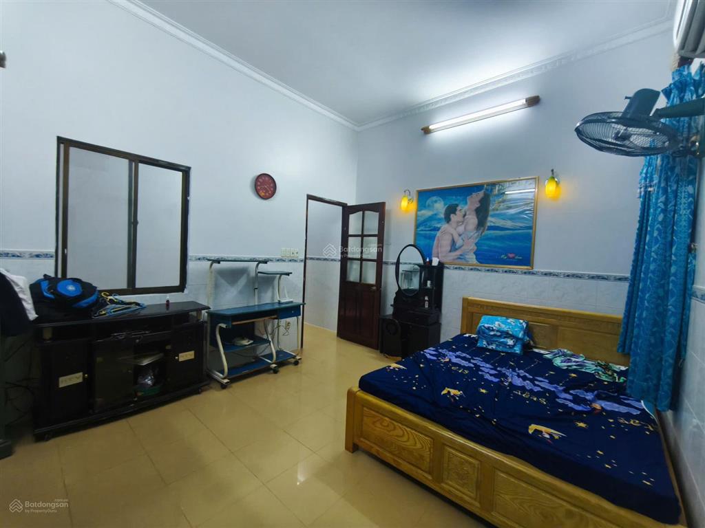 Bán nhà trung tâm thị trấn lạc tánh, 95m2